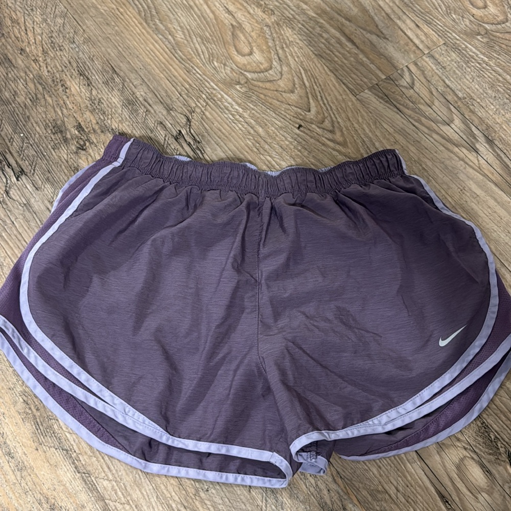 Nike Purple Athletic Shorts Lightweight Performance